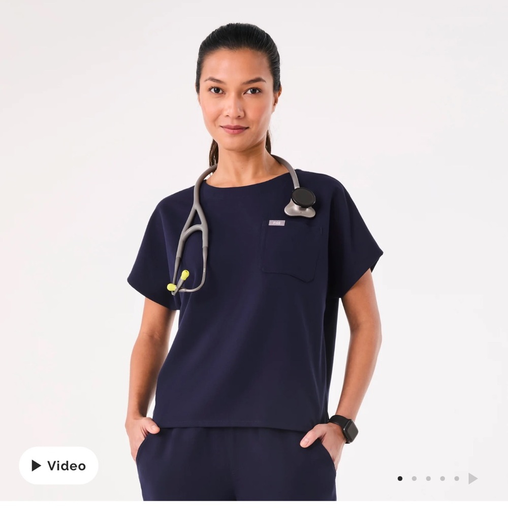 Figs Navy Arua Relaxed Scrub Top